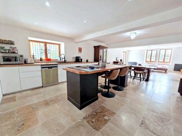 a92a08bd9148ec95eed0e0daf09d18f45c215c353b192