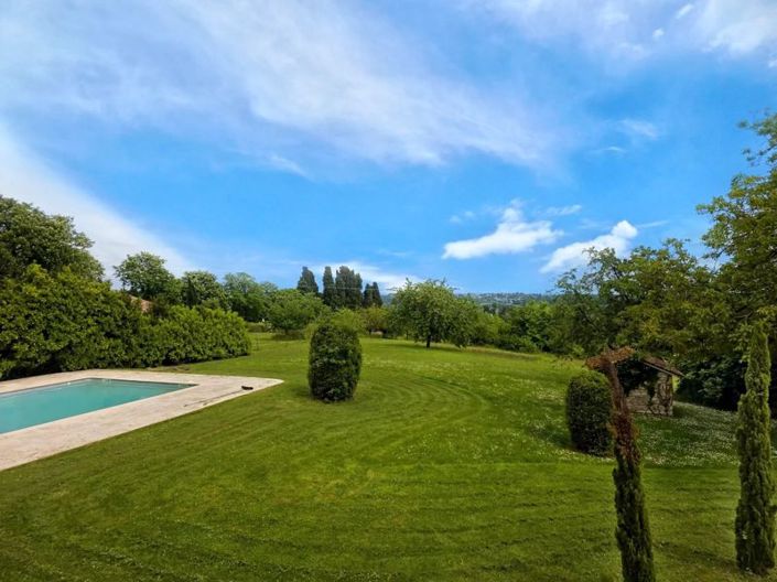 Image No.4-5 Bed House for sale