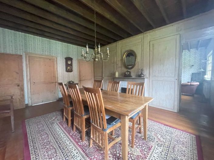 Image No.6-3 Bed House for sale