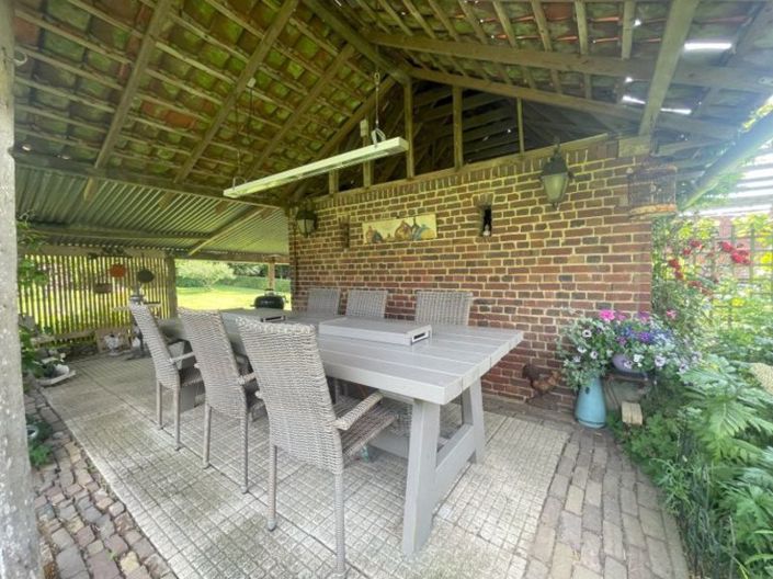 Image No.8-3 Bed House for sale