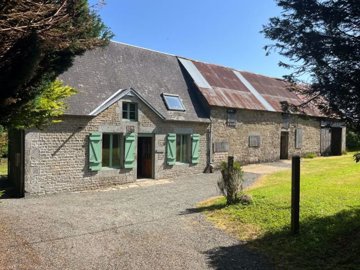 1 - Sourdeval, House