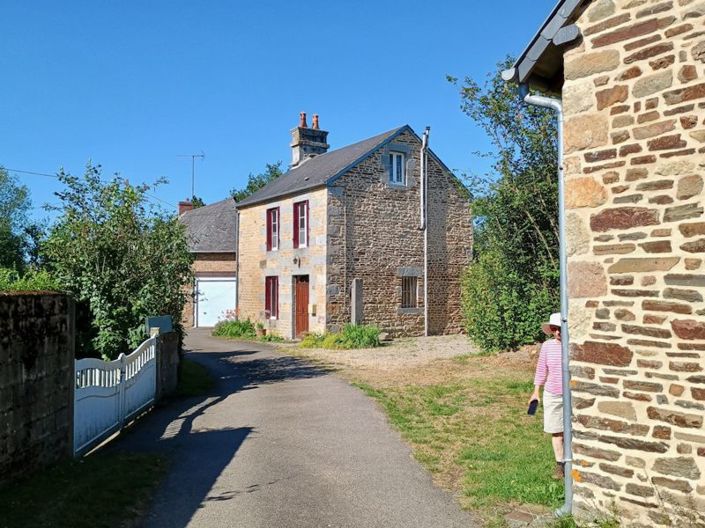 Image No.17-2 Bed Cottage for sale