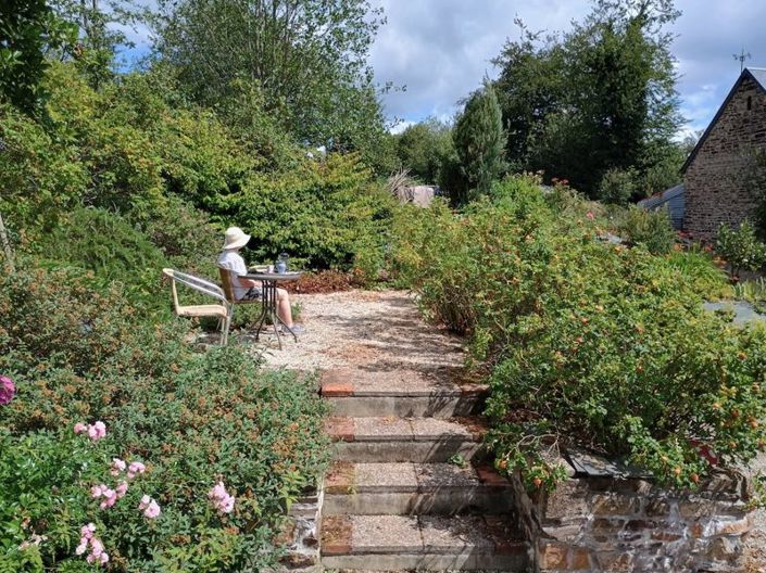 Image No.4-2 Bed Cottage for sale