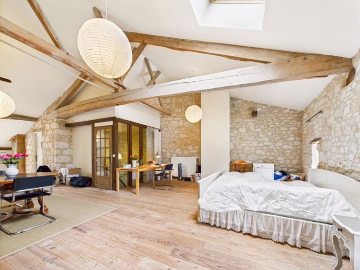 Image No.10-4 Bed House for sale