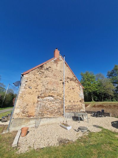 Image No.21-4 Bed House for sale