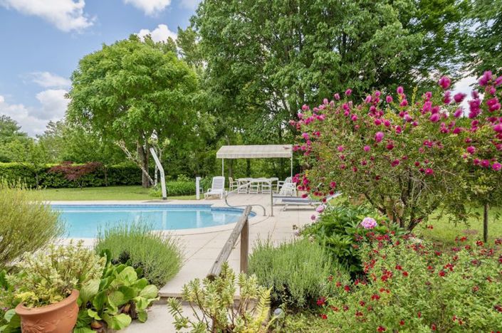 Image No.5-Propriété de 6 chambres à vendre à Reyniès