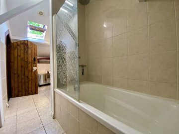 9e96012d3c36c50604c3e2e672a70d32