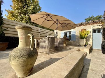 5e31d8c376392f126f9eb9b9272bc662