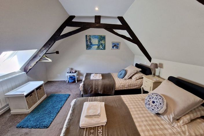 Image No.9-5 Bed Townhouse for sale