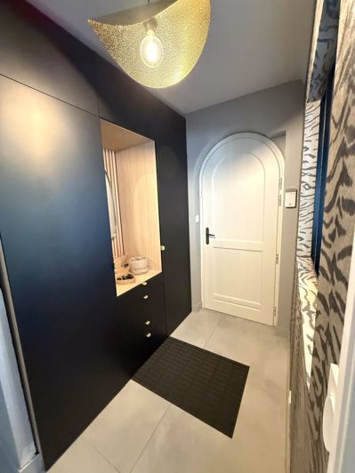 Image No.16-4 Bed Property for sale