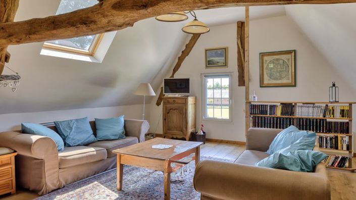 Image No.17-3 Bed House for sale