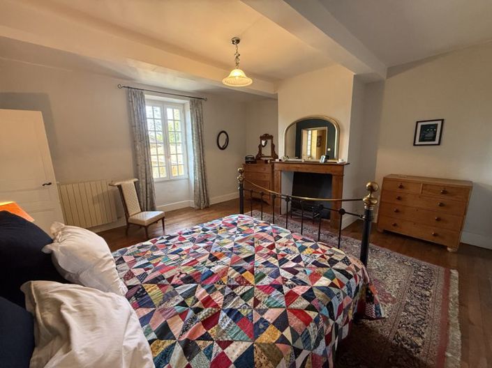 Image No.28-4 Bed House for sale