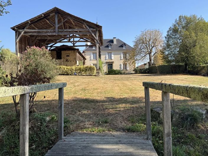 Image No.36-4 Bed House for sale