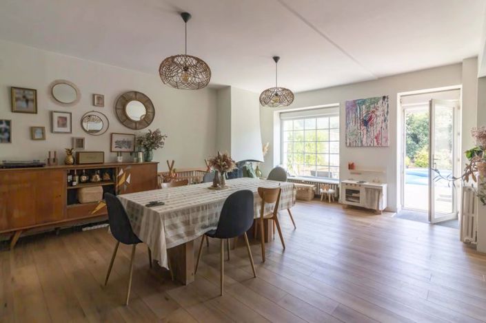 Image No.3-4 Bed Townhouse for sale