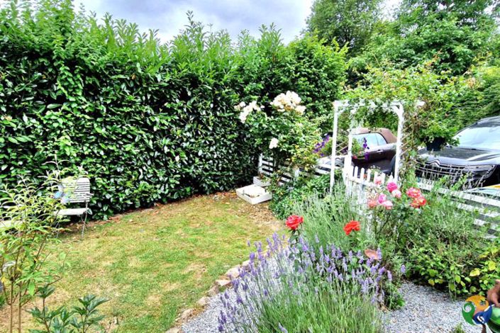 Image No.11-4 Bed Property for sale