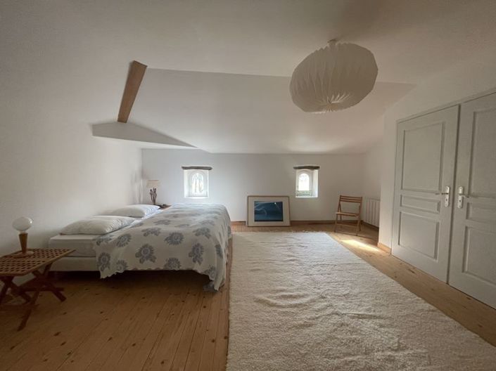 Image No.18-4 Bed Country House for sale