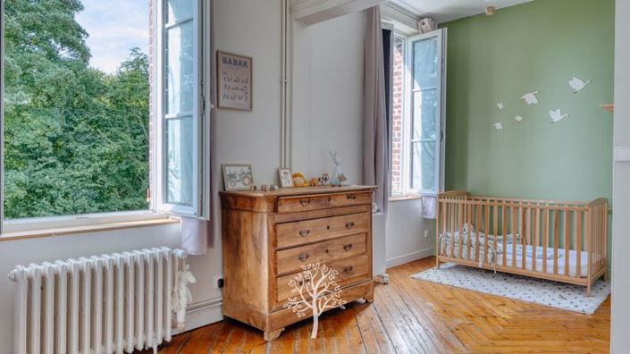 Image No.14-5 Bed House for sale