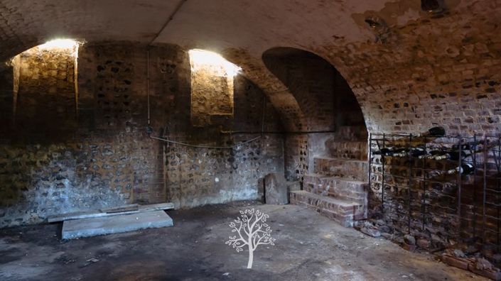 Image No.22-5 Bed House for sale