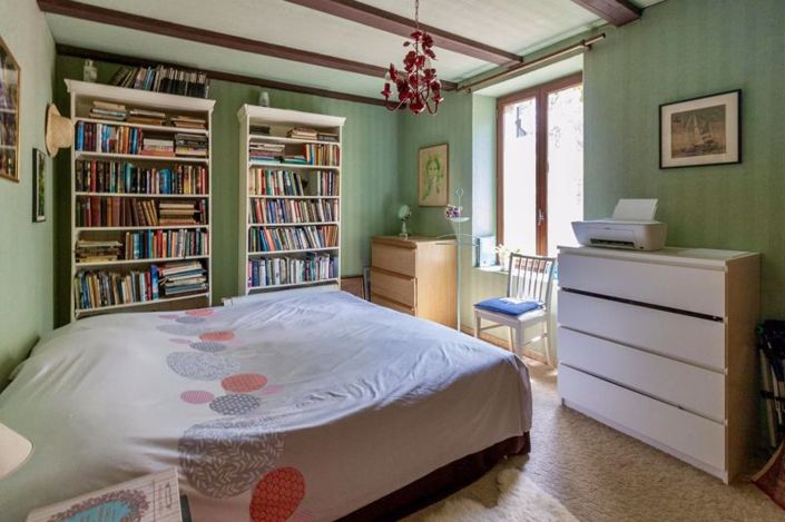 Image No.11-2 Bed House for sale