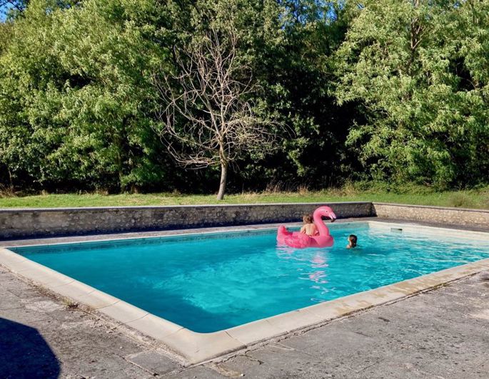 Image No.14-8 Bed House for sale