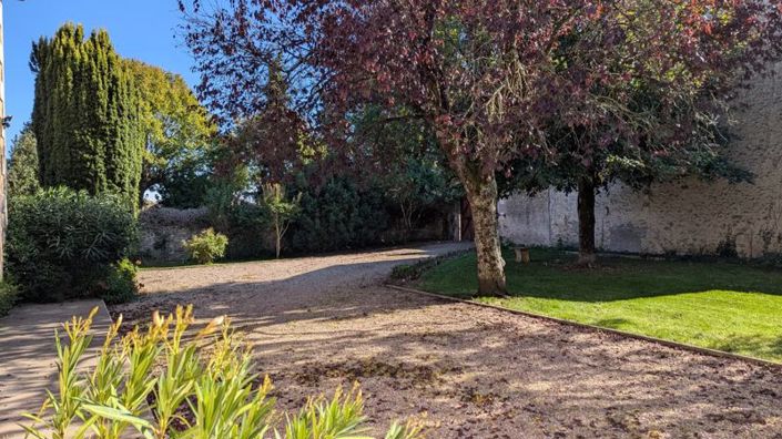 Image No.3-Maison de 4 chambres à vendre à Chapelle-Viviers