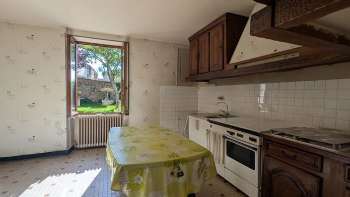 Image No.7-Maison de 4 chambres à vendre à Chapelle-Viviers