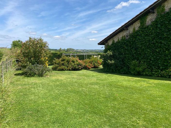 Image No.18-4 Bed Country House for sale