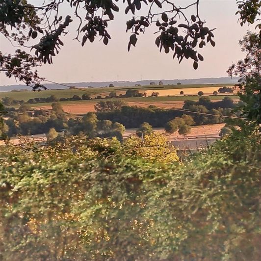 Image No.32-2 Bed House for sale