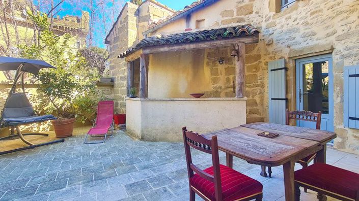 Image No.6-6 Bed House for sale