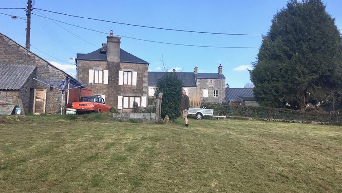 Image No.17-3 Bed House for sale