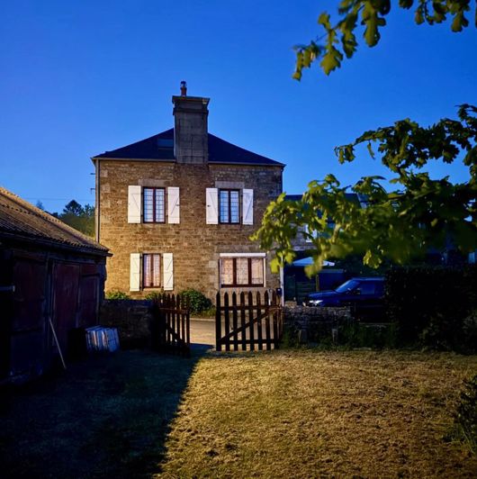 Image No.8-3 Bed House for sale