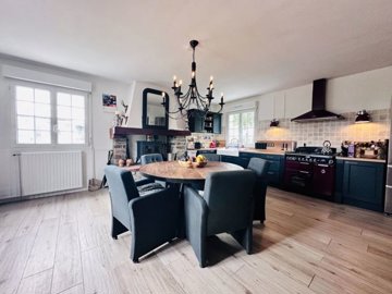 proprieteequestreavendre7pieces28hectaresland