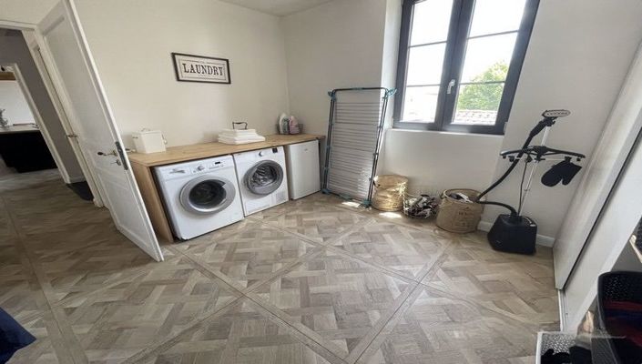 Image No.26-4 Bed House for sale