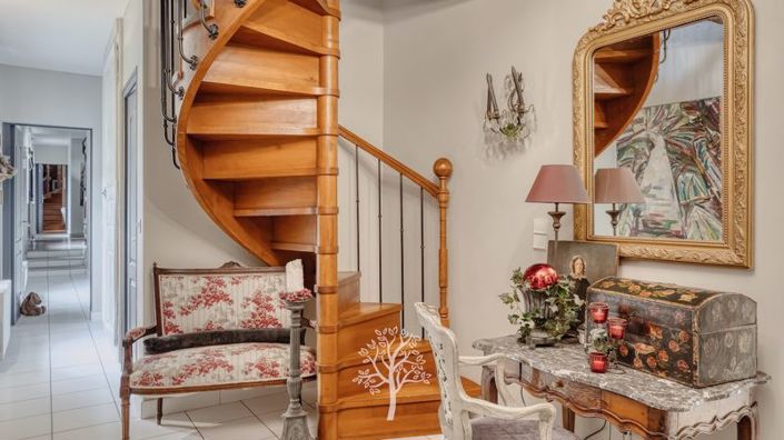 Image No.29-5 Bed House for sale