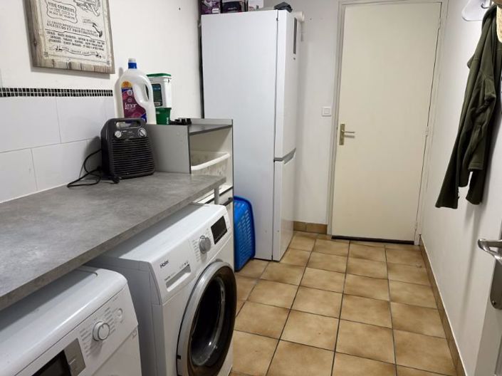 Image No.16-3 Bed House for sale