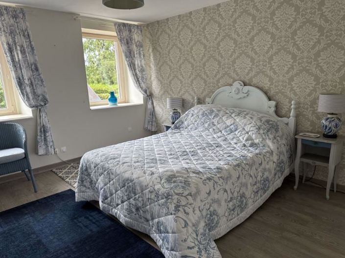 Image No.18-3 Bed House for sale