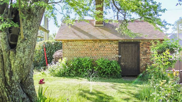 Image No.19-5 Bed House for sale