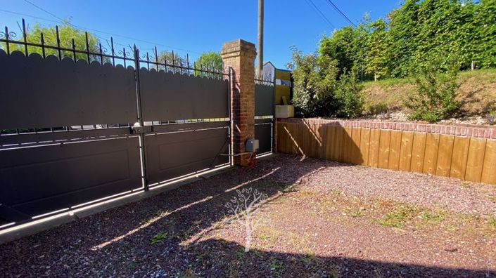 Image No.36-5 Bed House for sale