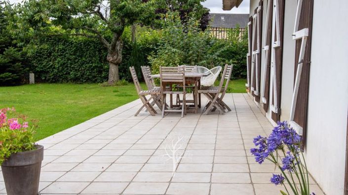 Image No.11-2 Bed Cottage for sale