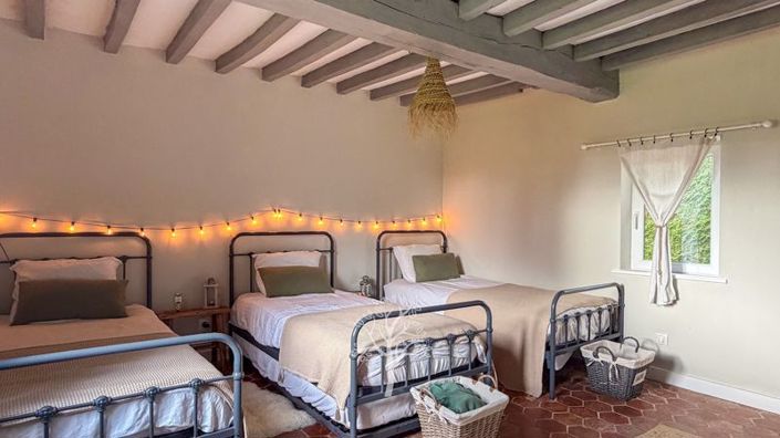 Image No.18-3 Bed House for sale