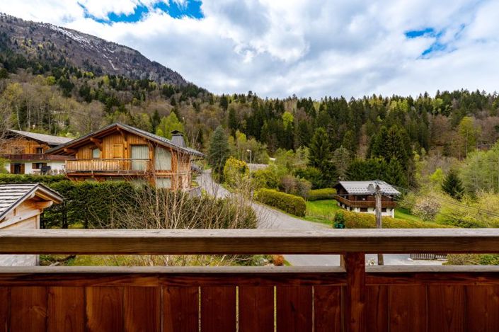 Image No.32-6 Bed Property for sale