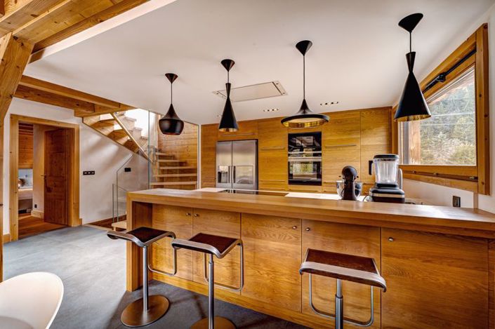 Image No.7-6 Bed Property for sale