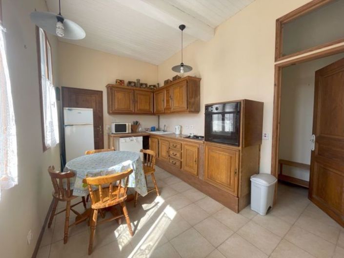 Image No.13-6 Bed House for sale