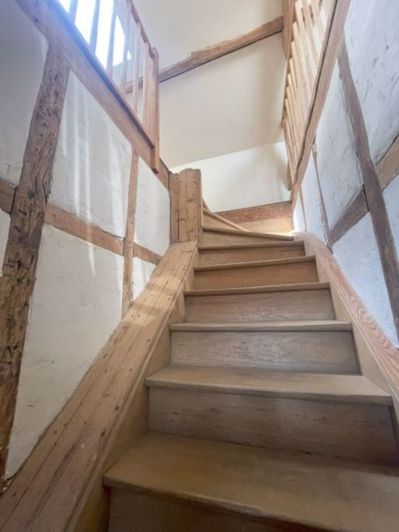 Image No.16-6 Bed House for sale