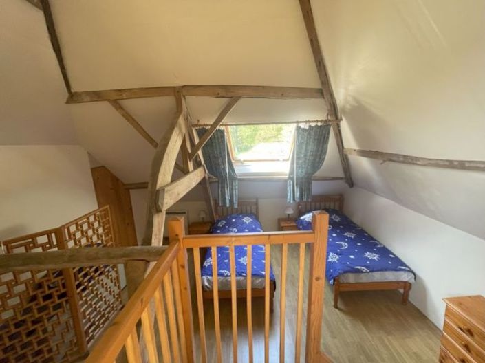 Image No.19-6 Bed House for sale