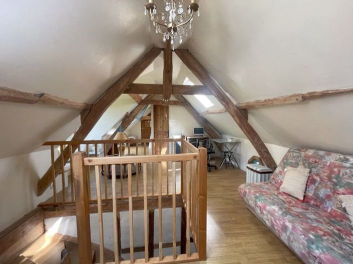 Image No.24-6 Bed House for sale