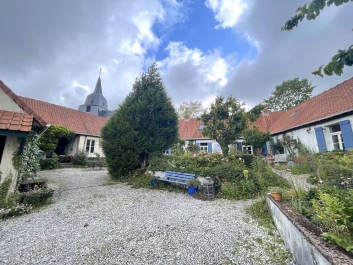 Image No.15-6 Bed Cottage for sale