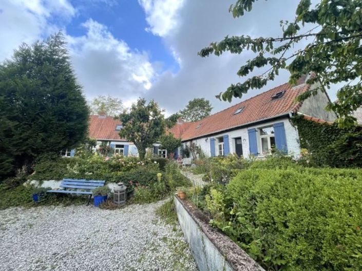 Image No.16-6 Bed Cottage for sale