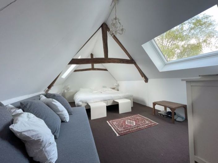 Image No.19-6 Bed Cottage for sale