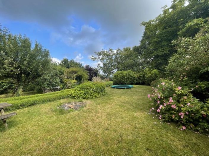 Image No.3-6 Bed Cottage for sale